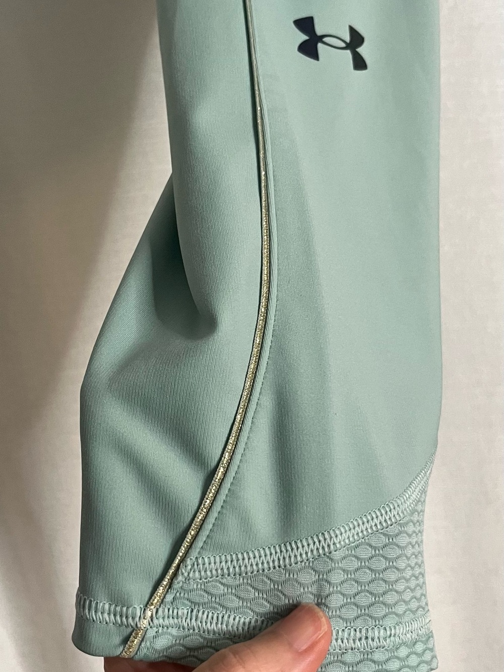 Under Armour Mint Green Women’s' Performance Leggings Medium NWOT - Picture 5 of 9